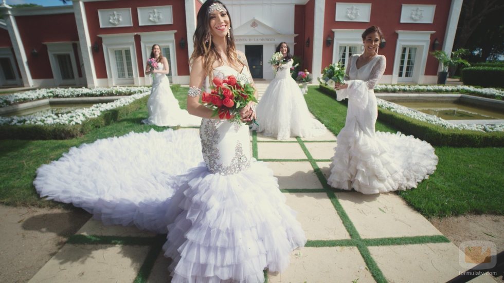 Cuatro novias posan en 'Cuatro Weddings'