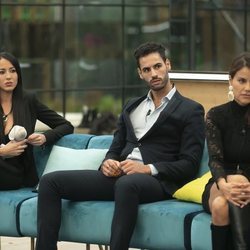 Aurah, Asraf y Mónica durante la Gala 10 de 'GH VIP 6'