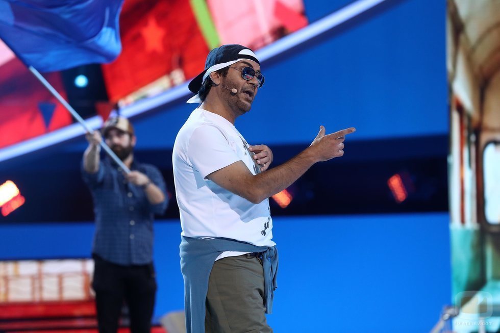 José Corbacho se pone en la piel de Enrique Iglesias en la Gala 8 de 'Tu cara me suena'