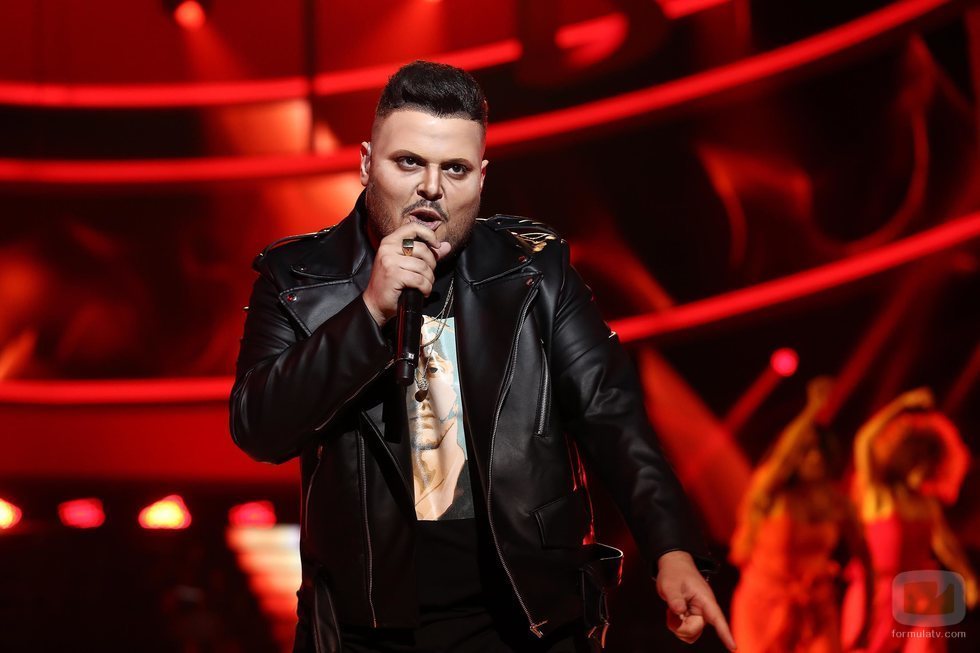 Brays Efe como C. Tangana en la Gala 8 de 'Tu cara me suena'