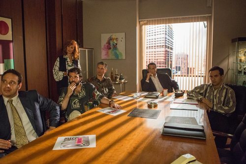 Carlos en una reunión de trabajo en la agencia en la 19ª temporada de 'Cuéntame cómo pasó'