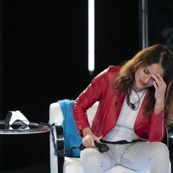 Mónica Hoyos llamando por teléfono en la gala 11 de 'GH VIP 6'