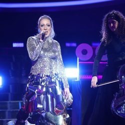 María Villalón como Zara Larsson en la Gala 9 de 'Tu cara me suena'