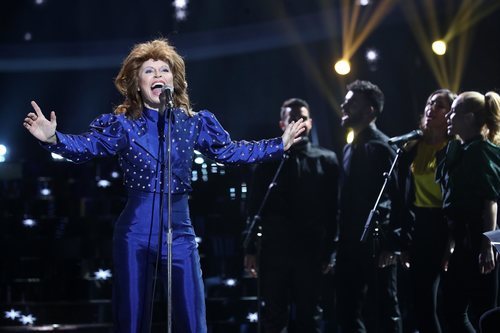 Soraya imita a Mari Trini en la Gala 9 de 'Tu cara me suena'