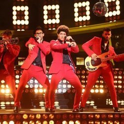 Carlos Baute imita a Bruno Mars en la Gala 9 de 'Tu cara me suena'