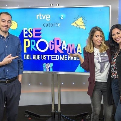 Alberto Casado, María Gómez y Marta Flich posan en la presentación de 'Ese programa del que usted me habla'