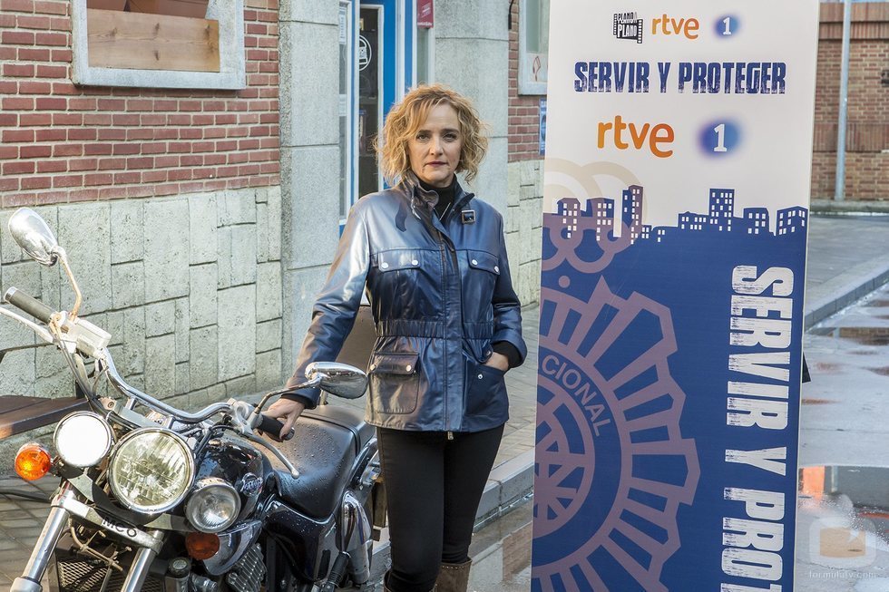 Marta Calvó en la temporada 3 de 'Servir y proteger'