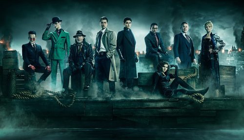 Imagen promocional del elenco de la temporada final de 'Gotham'