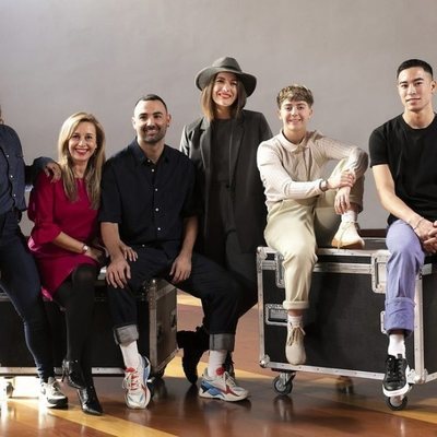 Los profesores de 'Fama a bailar' junto a la directora del casting en Madrid