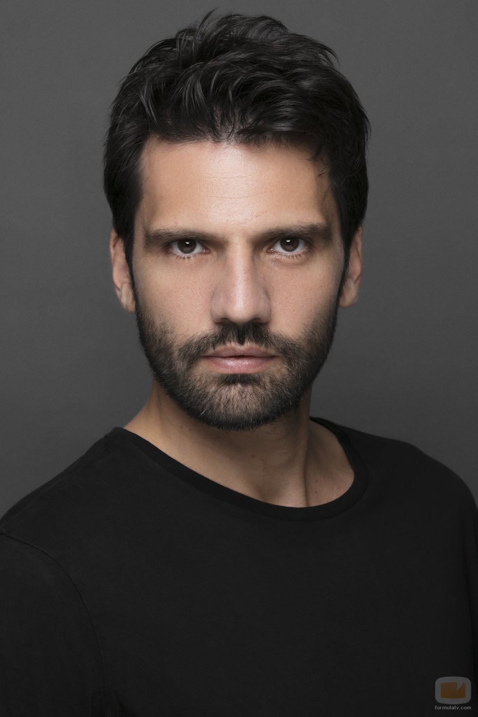 Retrato de Kaan Urgancioglu, Emir en 'Kara Sevda'