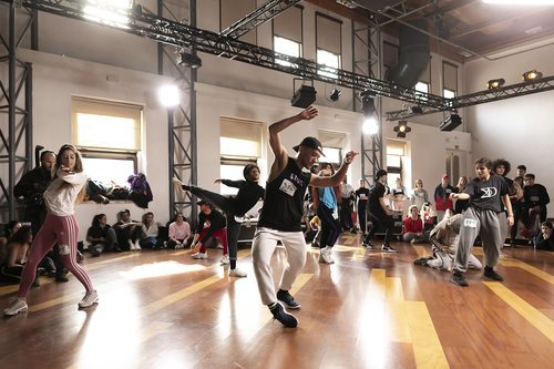 Bailarines se juegan una plaza en 'Fama a bailar' en los castings de Madrid