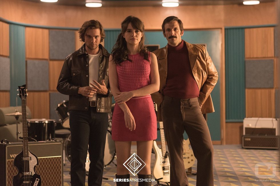 Iván Marcos, Guiomar Puerta y Carlos Cuevas en '45 Revoluciones'