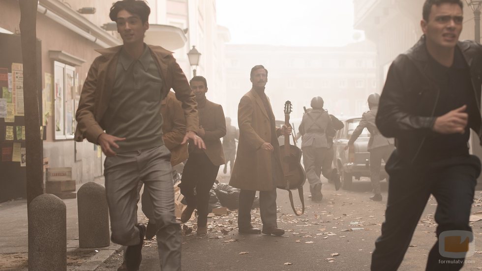 Escena de la serie de Atresmedia '45 Revoluciones'
