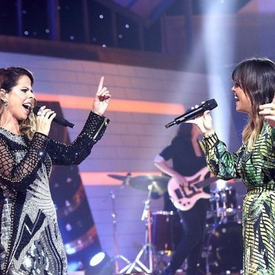Pastora Soler y Vanesa Martín en la Gala de Navidad de 'OT 2018'