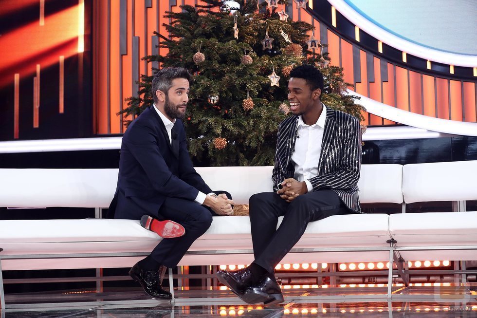 Famous y Roberto Leal en la Gala de Navidad de 'OT 2018'