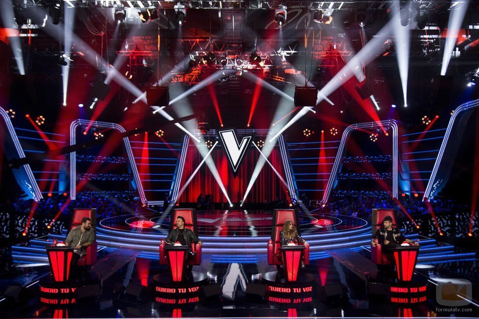 Los coaches de 'La Voz' esperan en sus sillones