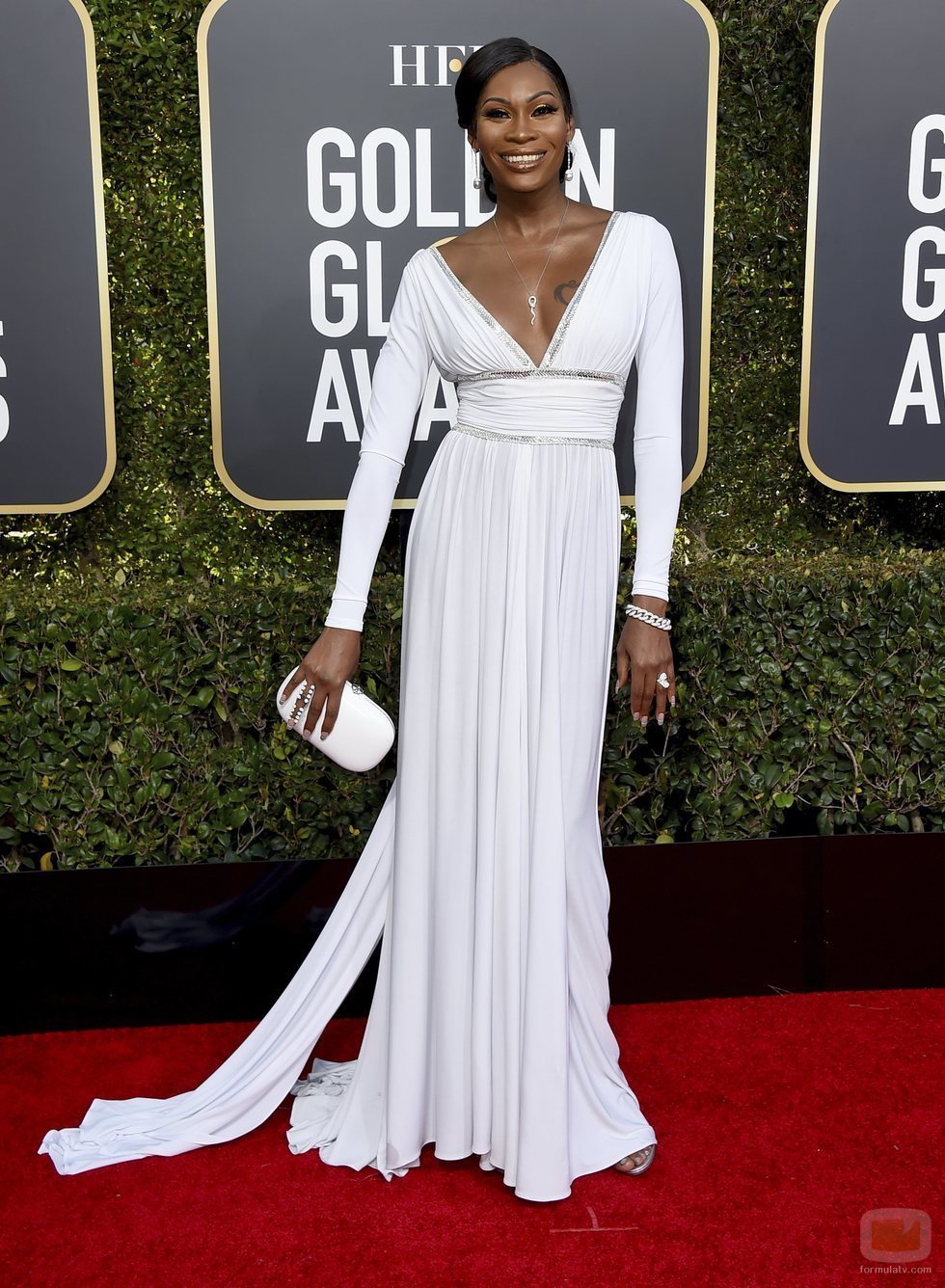 Dominique Jackson en la alfombra roja de los Globos de Oro 2019