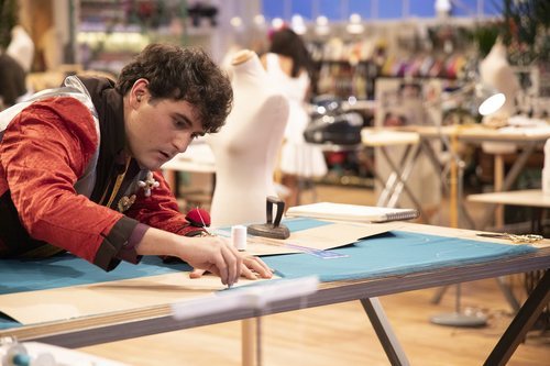 Palomo Spain cose en 'Maestros de la costura'