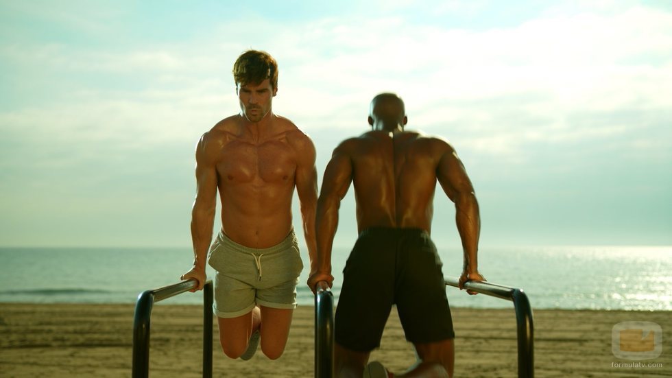 Raudel Raul Martiato y José de la Torre en 'Toy Boy'