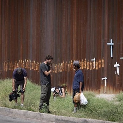 Gonzo en la grabación del documental 'Detrás del muro'