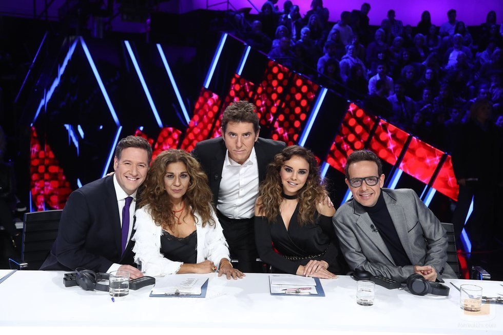 Lolita Flores, Àngel Llàcer, Chenoa y Carlos Latre jurado de la Gala 12 de 'Tu cara me suena'
