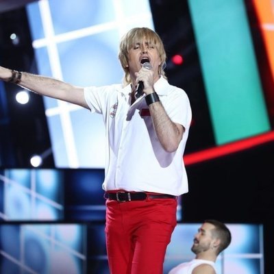 Manu Sánchez es Carlos Baute en la Gala 12 de 'Tu cara me suena'