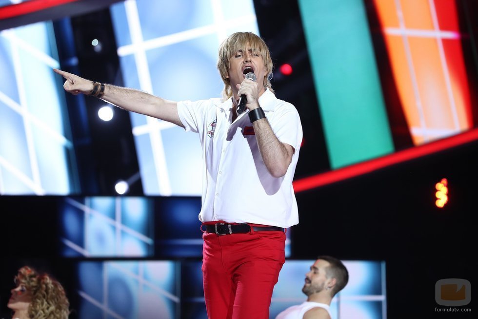 Manu Sánchez es Carlos Baute en la Gala 12 de 'Tu cara me suena'