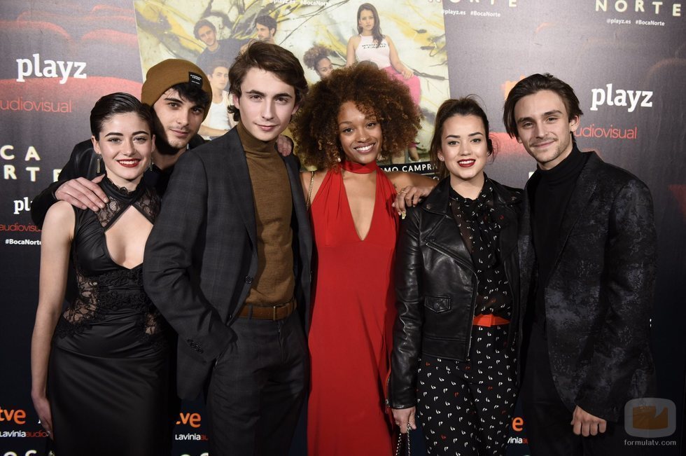 El reparto de 'Boca Norte' en la presentación de la serie