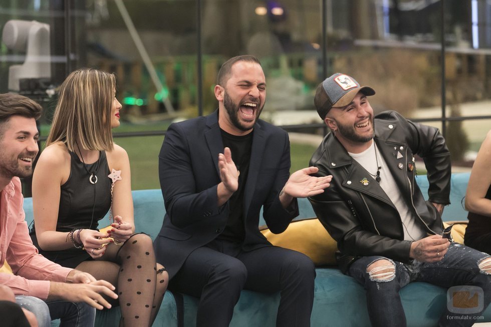 Antonio Tejado y Kiko Rivera riendo en la gala 4 de 'GH Dúo'
