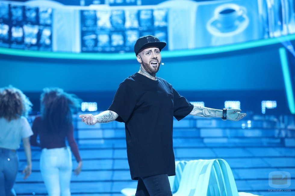 María Villalón como Nicky Jam en la Gala 13 de 'Tu cara me suena'