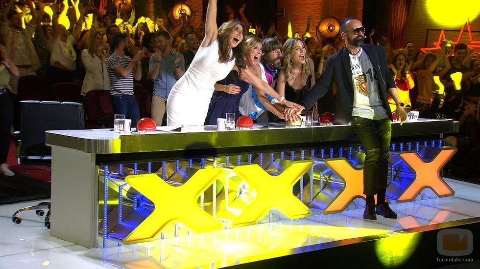 El jurado de 'Got Talent España 4' y Santi Millán dan su "pase de oro"