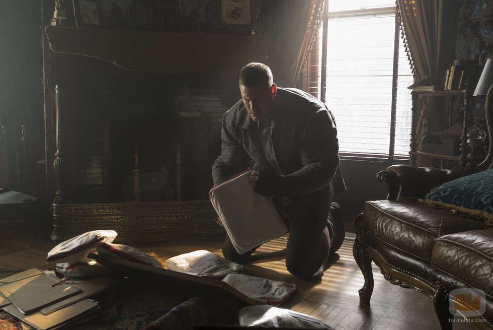 Tom Hopper interpreta a Luther Hargreeves en 'The Umbrella Academy'