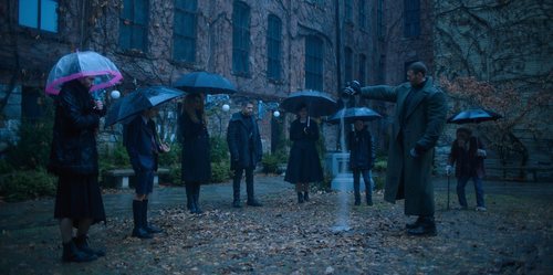 La increíble historia de una familia de superhéroes, en Netflix con 'The Umbrella Academy'
