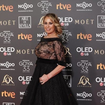 Miriam Díaz-Aroca en la alfombra roja de los Premios Goya 2019