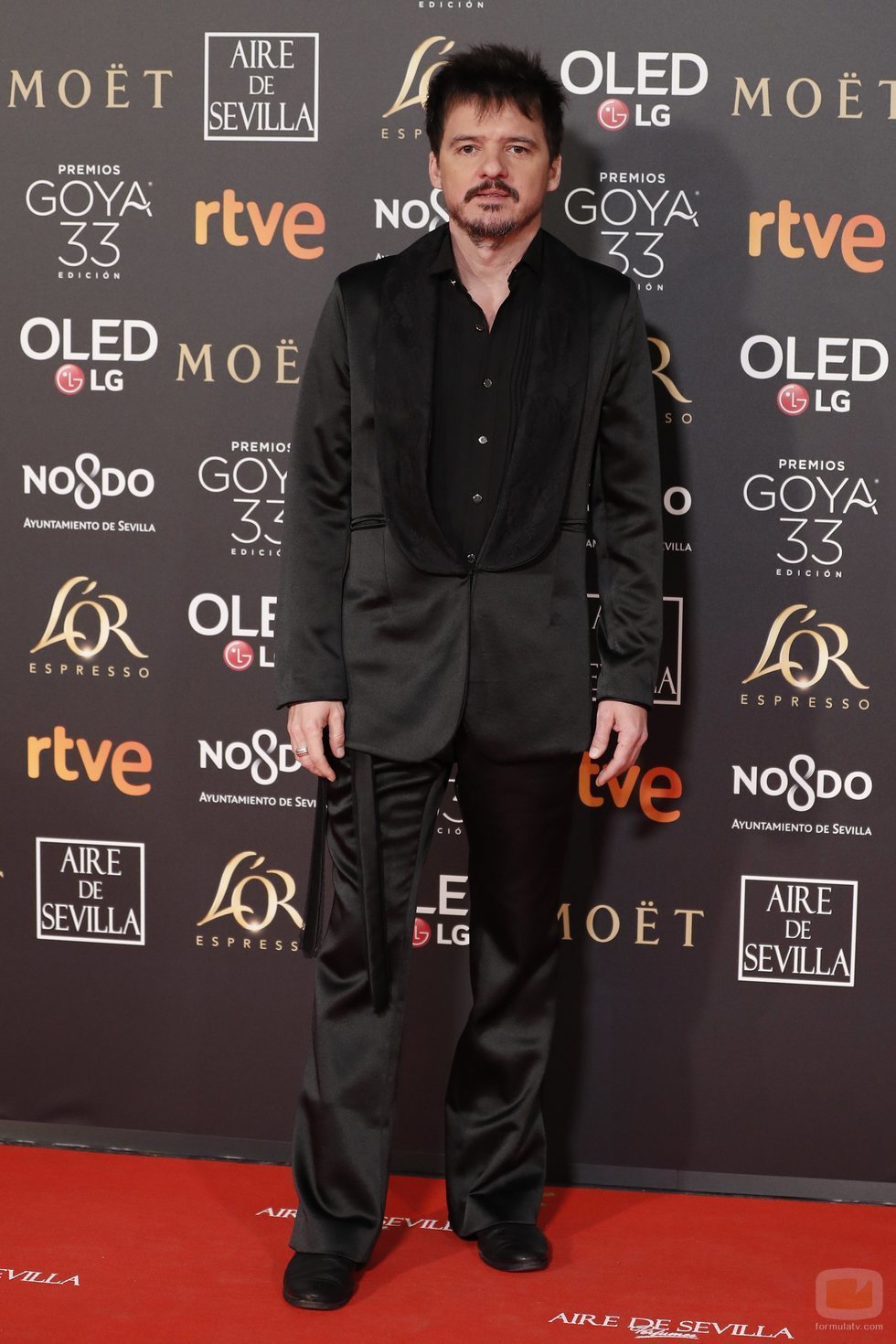 Coque Malla posa en la alfombra roja de los Premios Goya 2019