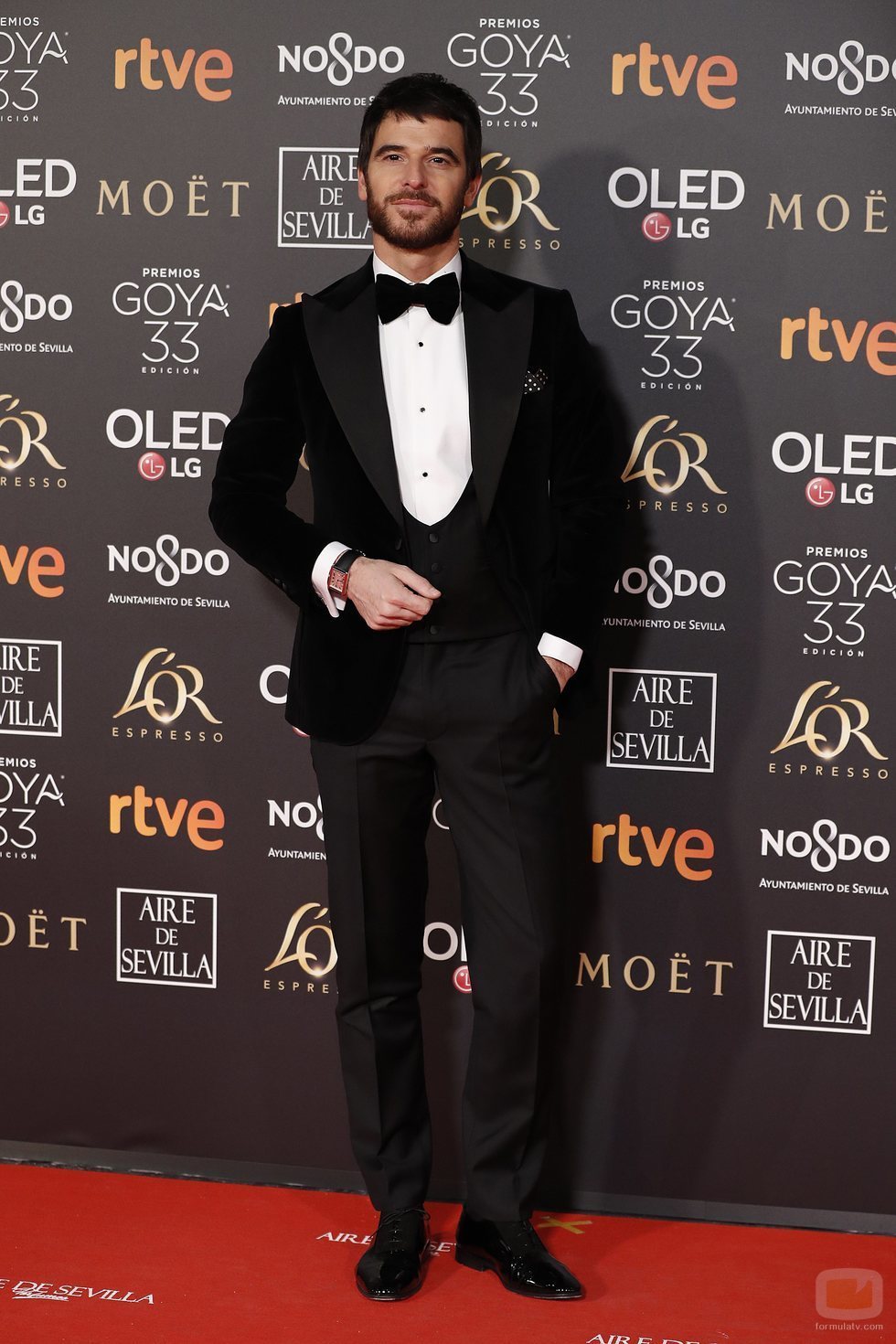 Alfonso Bassave en la alfombra roja de los Premios Goya 2019