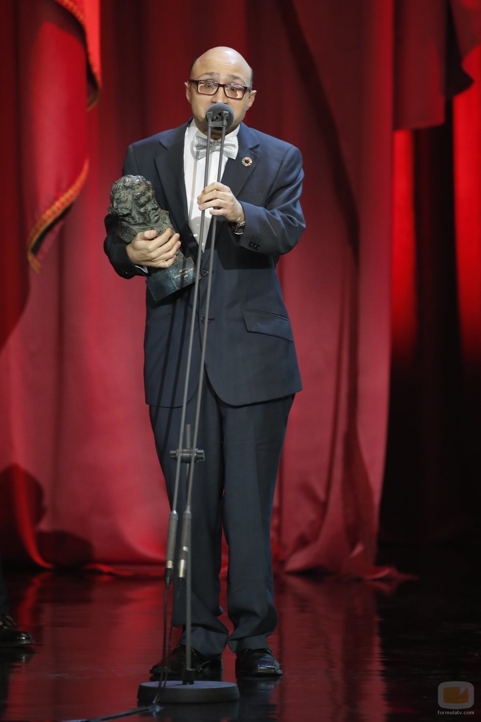 Jesús Vidal de "Campeones" con su Goya 2019 a Mejor actor revelación