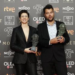 Laura Pedro y Lluís Rivera con su Goya 2019 a Mejores efectos especiales por "Superlópez"