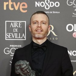 Olivier Arson con su Goya 2019 a Mejor música original por su trabajo en "El Reino"