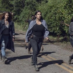 Magna, Tara y Yumiko lideran una caravana en la novena temporada de 'The Walking Dead'