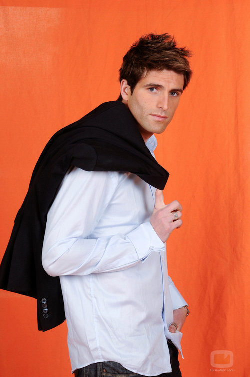 Efrén Reyero presenta 'La vuelta al mundo en directo'