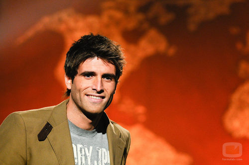 Efrén Reyero encargado de presentar 'La vuelta al mundo en directo'