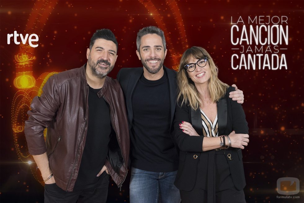 Tony Aguilar, Roberto Leal y Noemí Galera en 'La mejor canción jamás cantada'