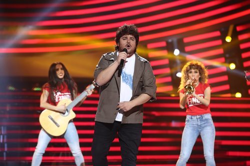 Brays Efe como Miki en la gala final de 'Tu cara me suena 7'