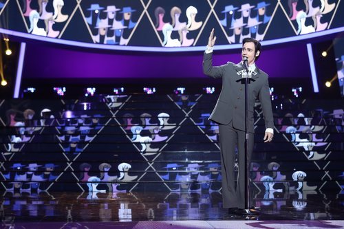 Carlos Baute como Manolo Escobar en la gala final de 'Tu cara me suena'