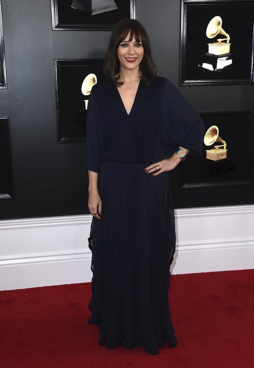 Rashida Jones, en la alfombra roja de los Premios Grammy 2019