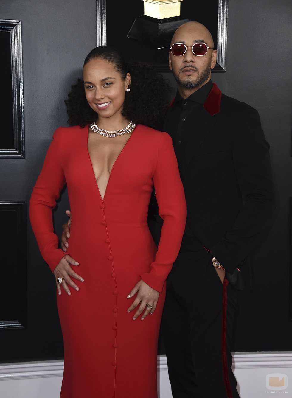Alicia Keys y Swizz Beatz posan en la alfombra roja de los Premios Grammy 2019