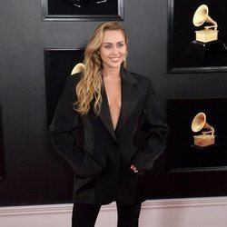 Miley Cyrus, en la alfombra roja de los Premios Grammy 2019