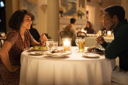 Carmen Ejogo y Mahershala Ali en la tercera temporada de 'True Detective'