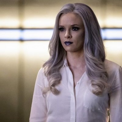 Danielle Panabaker es Killer Frost en la quinta temporada de 'The Flash'